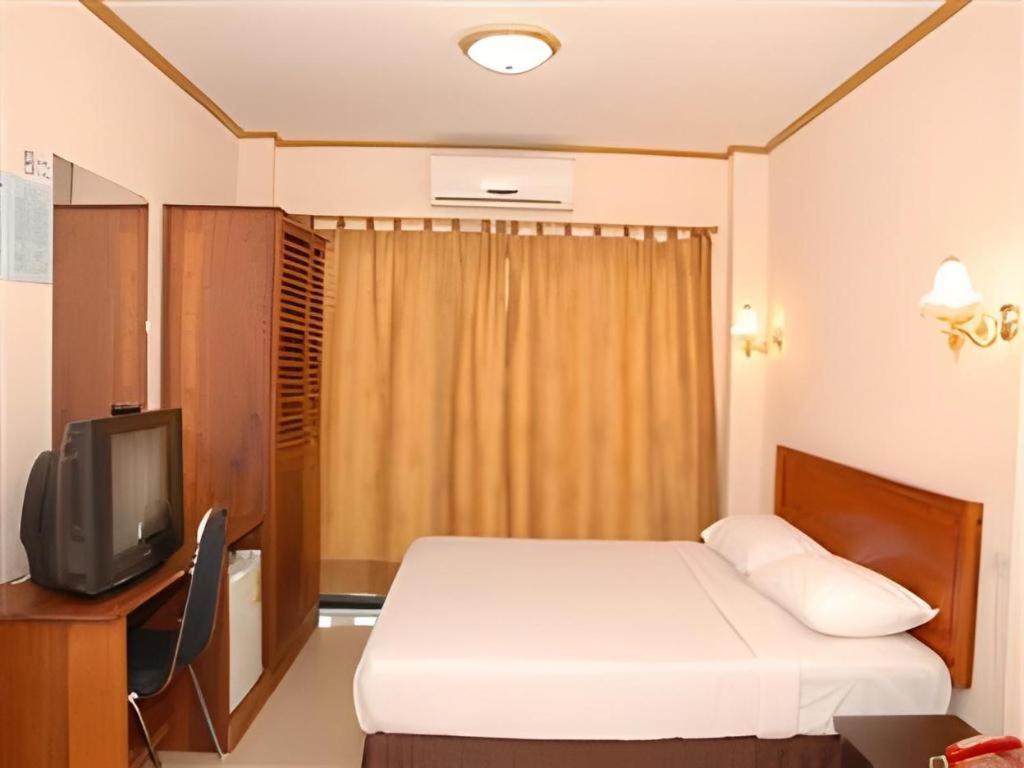 Chaleunehoung Hotel Vientiane Dış mekan fotoğraf