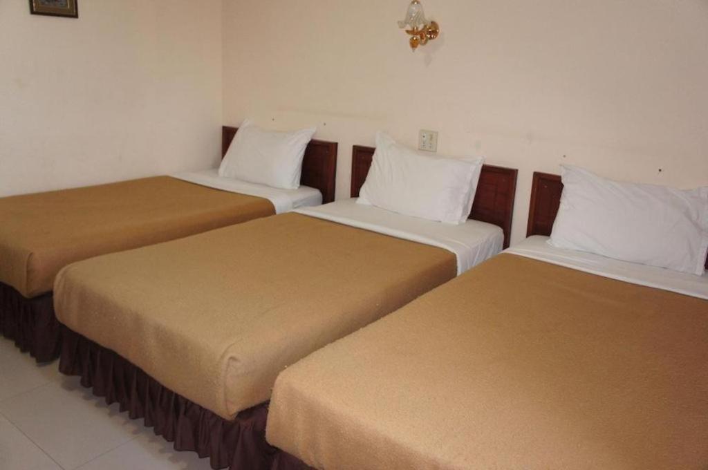 Chaleunehoung Hotel Vientiane Dış mekan fotoğraf