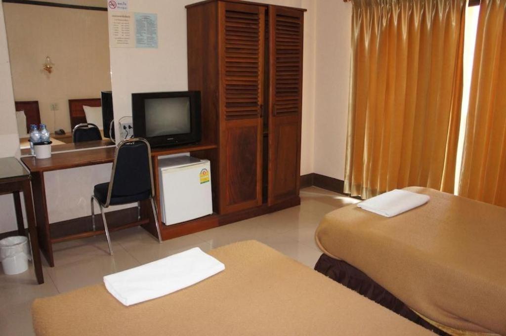 Chaleunehoung Hotel Vientiane Dış mekan fotoğraf