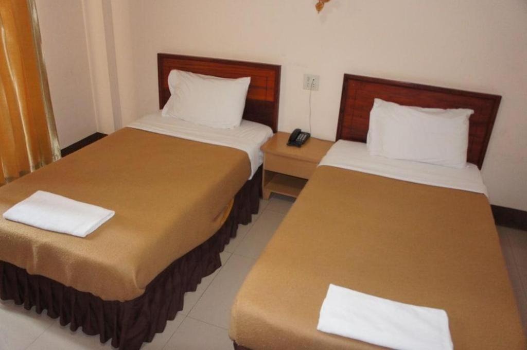Chaleunehoung Hotel Vientiane Dış mekan fotoğraf