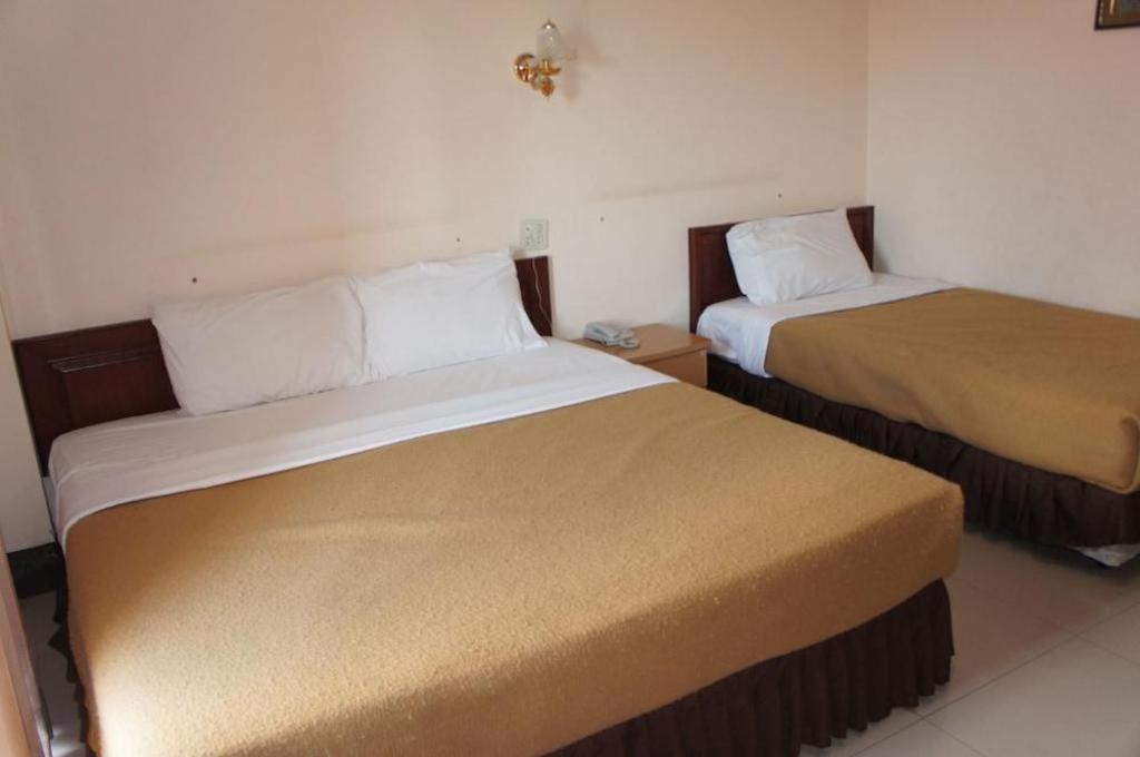 Chaleunehoung Hotel Vientiane Dış mekan fotoğraf