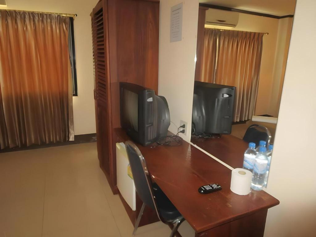 Chaleunehoung Hotel Vientiane Dış mekan fotoğraf