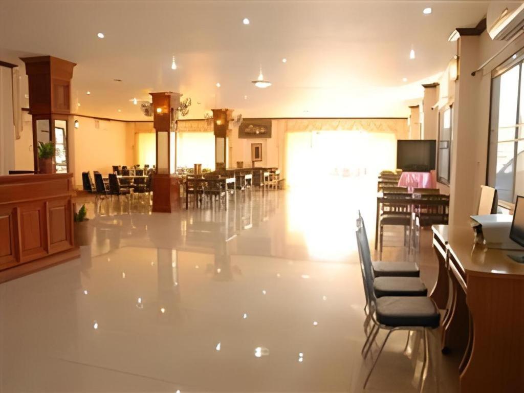 Chaleunehoung Hotel Vientiane Dış mekan fotoğraf