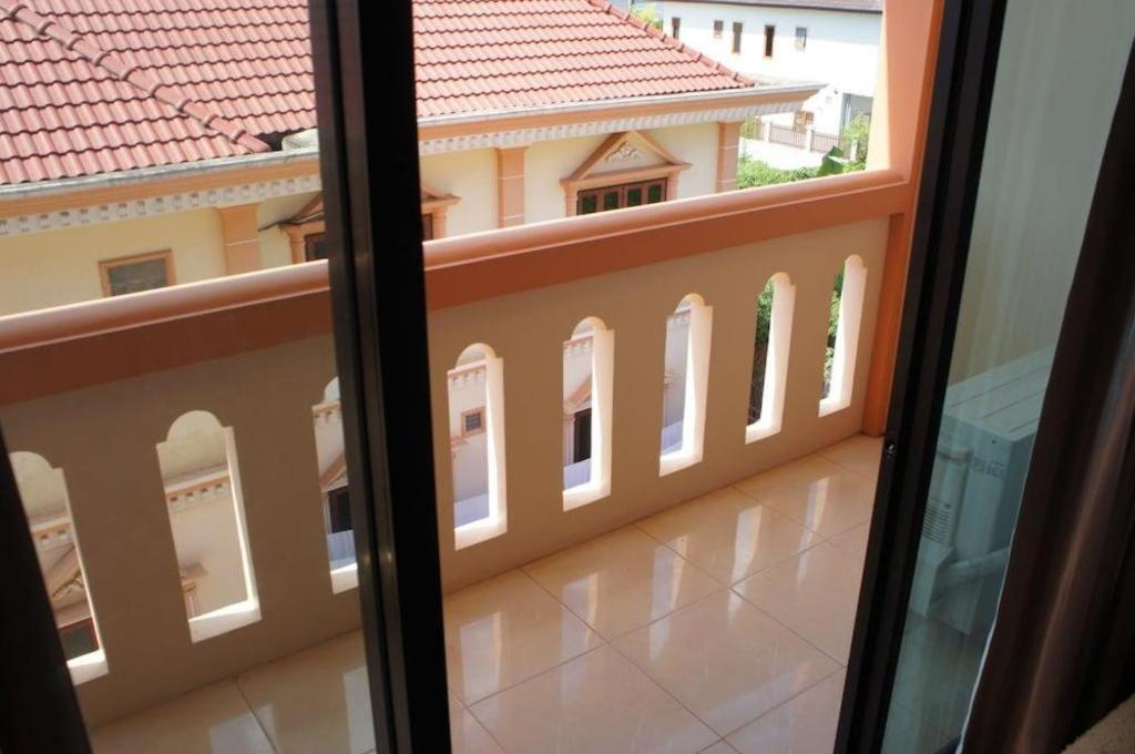 Chaleunehoung Hotel Vientiane Dış mekan fotoğraf